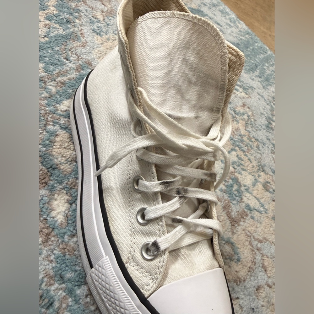 Converse High-Top platform Sneakers in White - Picture 11 of 12